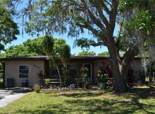 5520 23rd St E, Bradenton, FL 34203