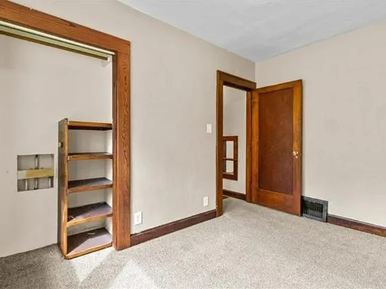 1028 Columbia Ave — Photo 16