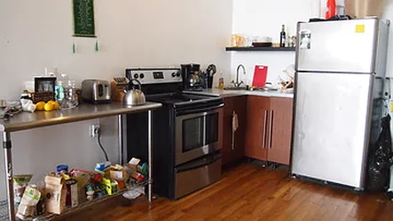 Rented by 462 Keap Street Leasing