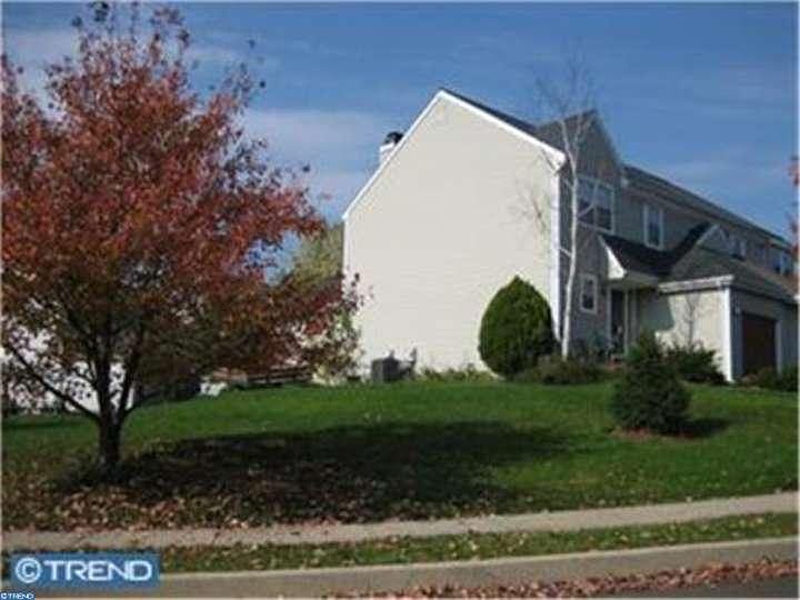 2nd image of 110 Azalea Cir