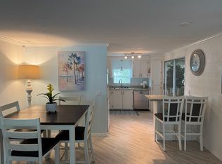 5883 Danbury Ln, Sarasota, FL 34233