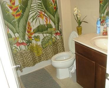 3rd image of 8637 Abbey Dell Ave