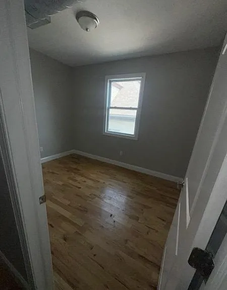 619 E 26th St #201 — Photo 7
