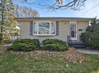 3 Rosewell St, Hamilton, ON L8W1V5