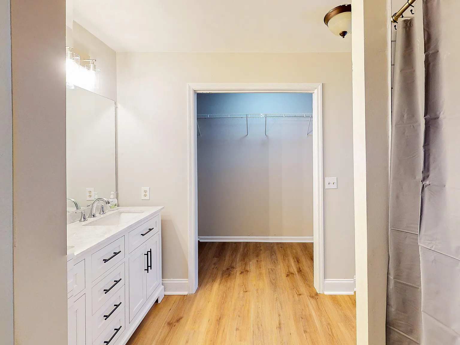 4 bed, 3.0 bath, 1862 sqft, $1,252 — Photo 4