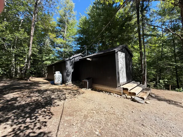 36 South Road, Lee, ME 04455