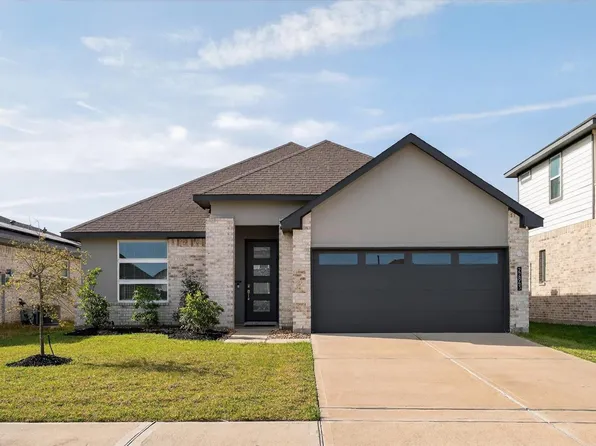 22843 Castello Lakes Dr, Katy, TX 77449