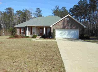 1022 Timber Dr, McComb, MS 39648