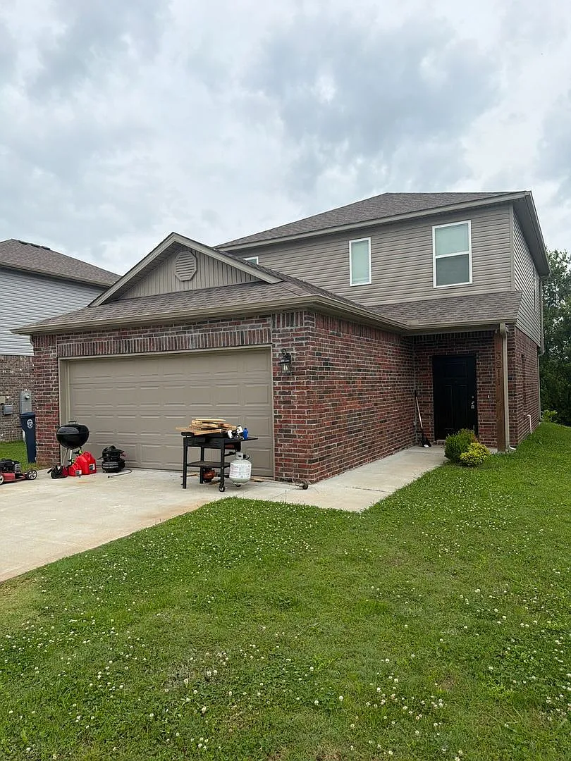 Nice Home For rent in Farmington — Photo 2