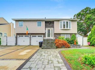 600 Windmill Ave, West Babylon, NY 11704