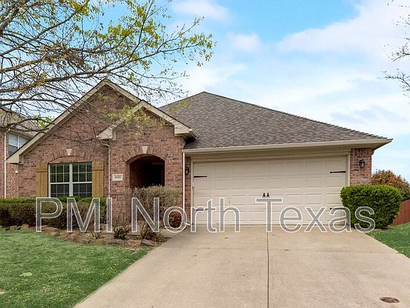 4th image of 8420 Sonnet Dr
