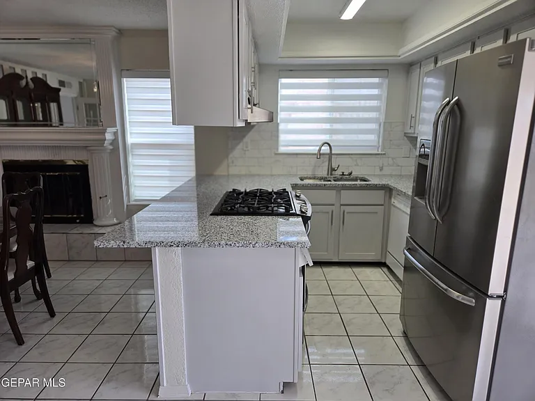 11188 Shoreline Dr — Photo 7