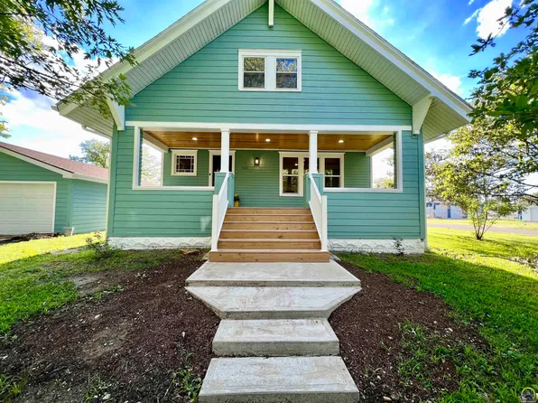 303 S Nicholas St, Scranton, KS 66537