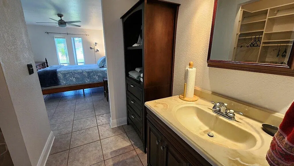 13744 Sussex Dr — Photo 1
