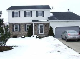 7031 Walmore Rd, Niagara Falls, NY 14304