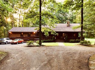 179 Buckwheat Rd, Fawn Grove, PA 17321