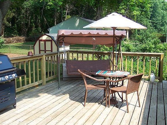 Deck for entertaining