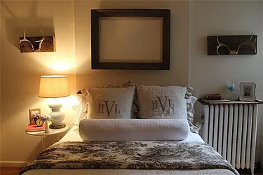 Rented by R New York