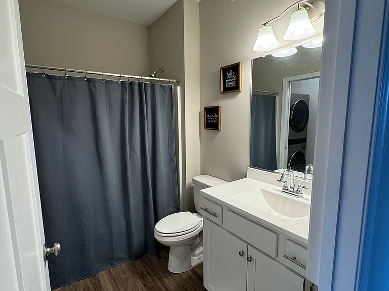 710 Kathy Ann Way W — Photo 9