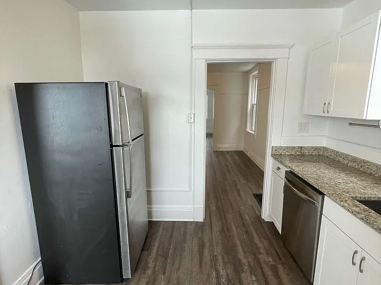 136 S Spring Ave #136 — Photo 31