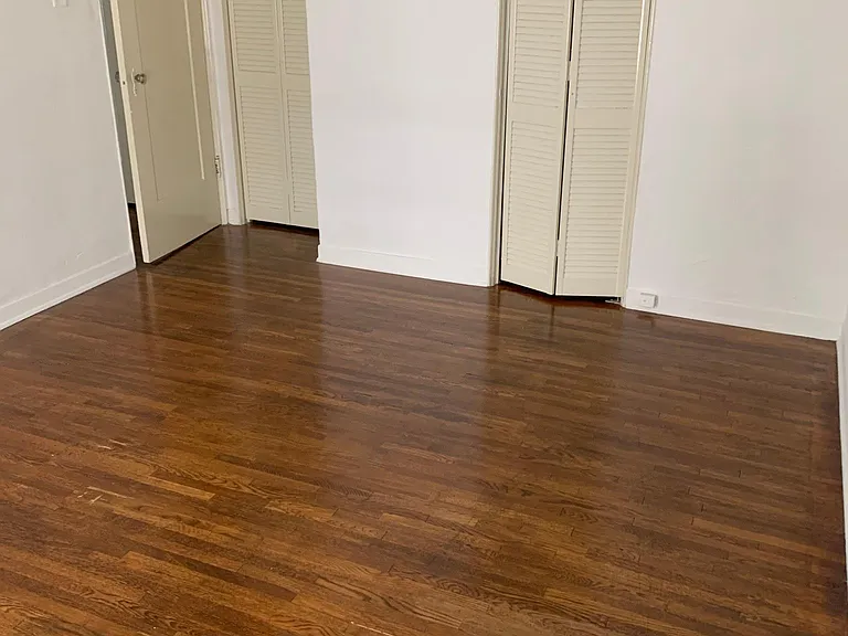 448 N Sierra Bonita Ave #6 — Photo 3