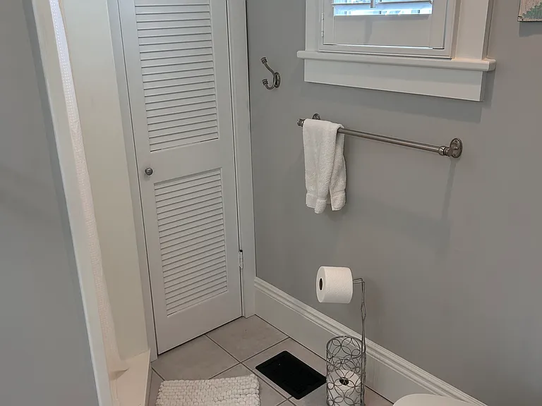 Upstairs bathroom
