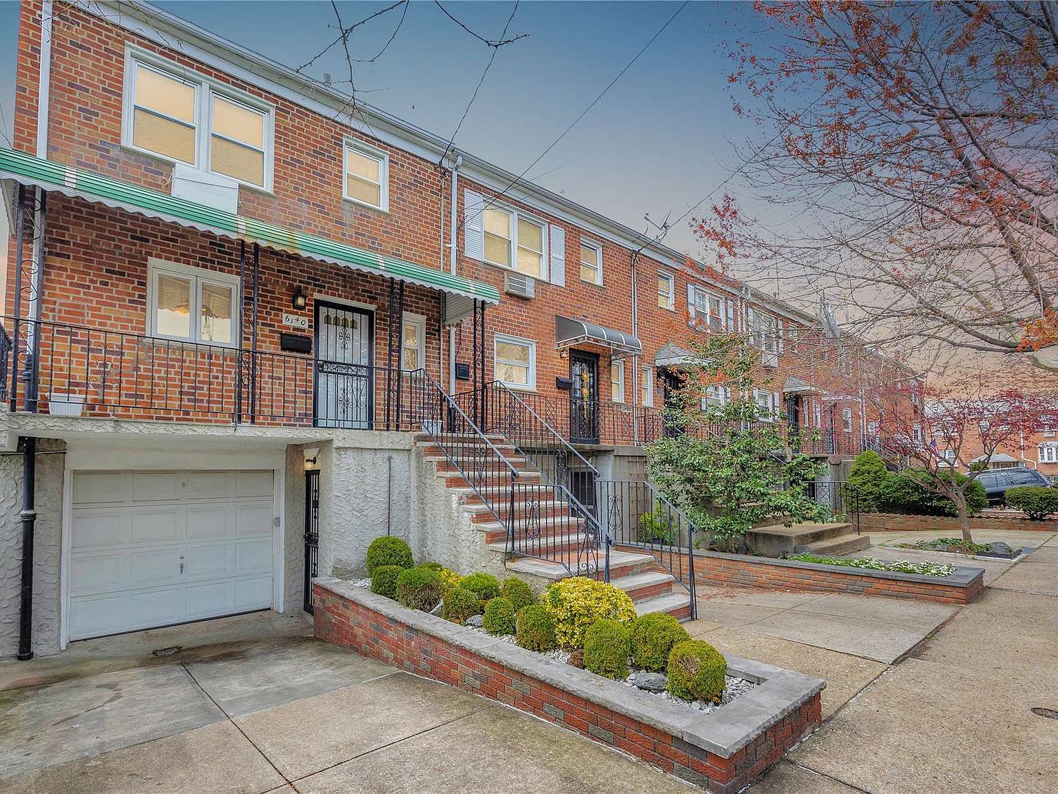 61-40 69th Place, Middle Village, NY 11379 | Zillow