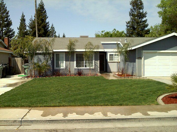 1st image of 2205 S Peppertree St