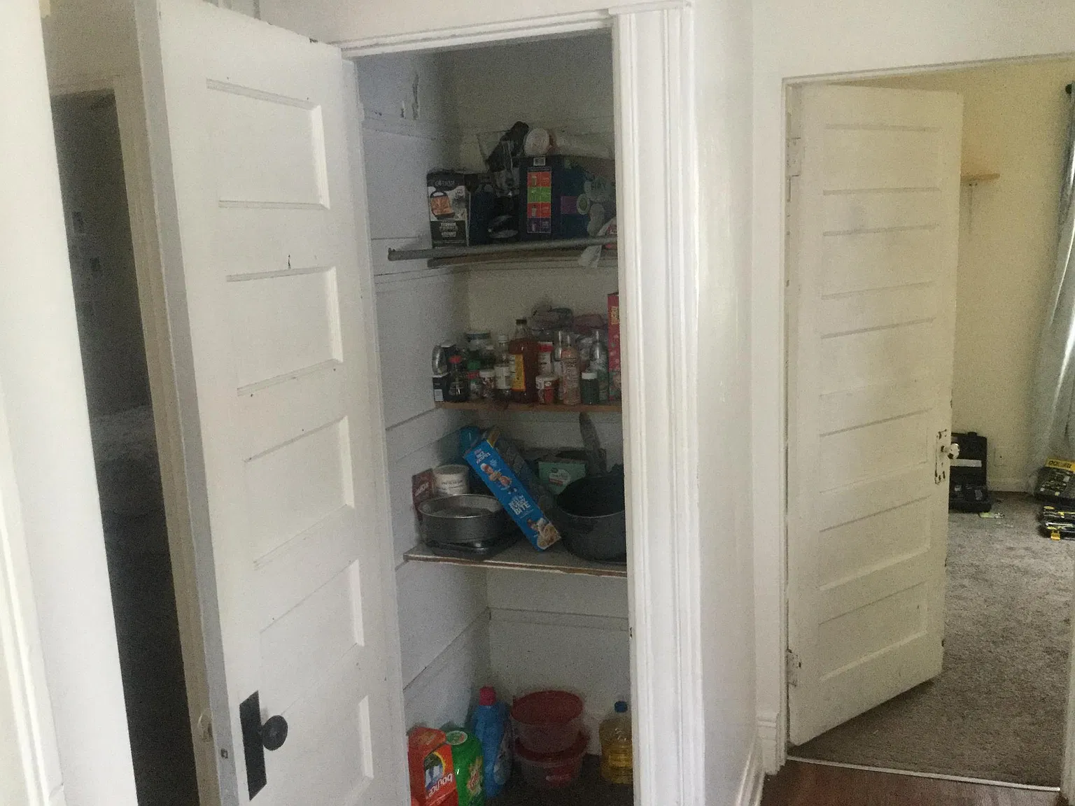 2207 Victor St — Photo 4