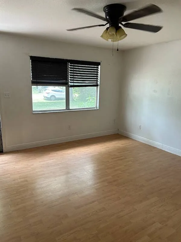 3 bed, 2.0 bath, $1,725 — Photo 3