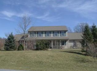 325 Fairview Rd, Manheim, PA 17545
