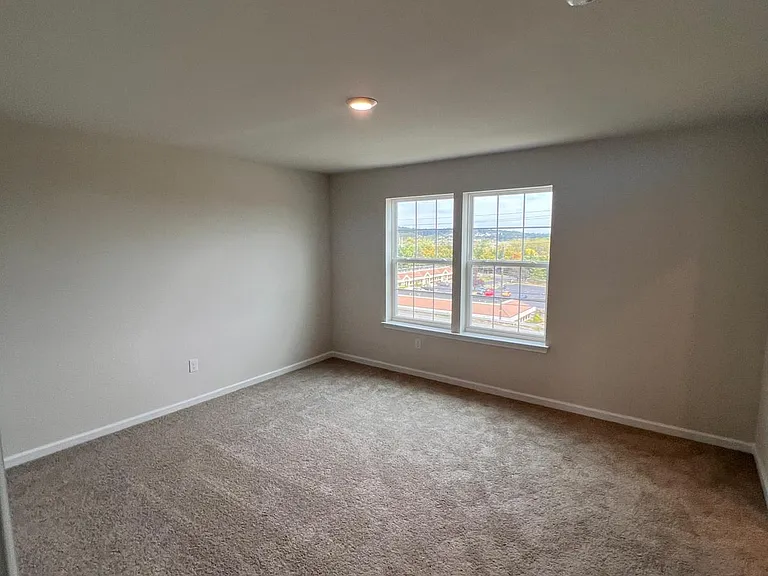 1131 Meadowlark Dr — Photo 16