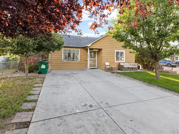 1695 Oswego Street, Aurora, CO 80010