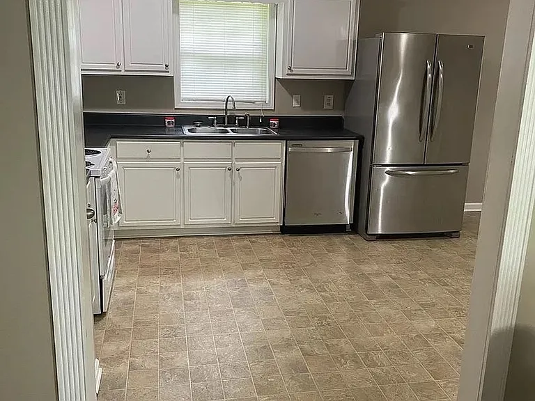 1658 Georgia Ave SW — Photo 15