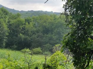 Irish Ridge Rd, East Liverpool, OH 43920