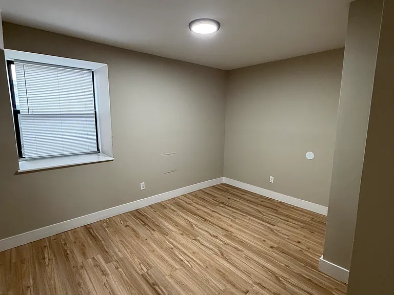 5360-5362 Patton Ave #A — Photo 7