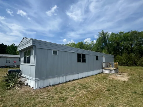 3050 Alamac Rd, Lumberton, NC