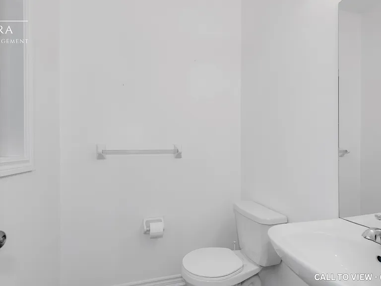 1252 Peelar Cres — Photo 12