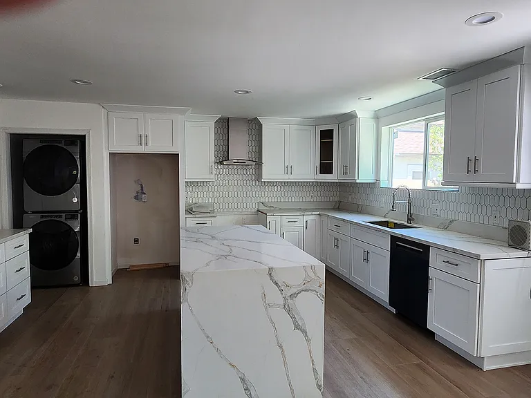 4669 Maine Ave #A — Photo 9