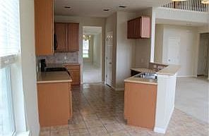 4th image of 3109 Luminoso Ln E