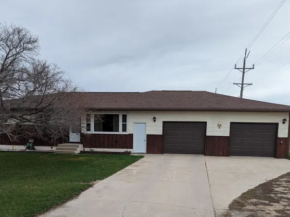 218 Maple Ave E, Forman, ND 58032