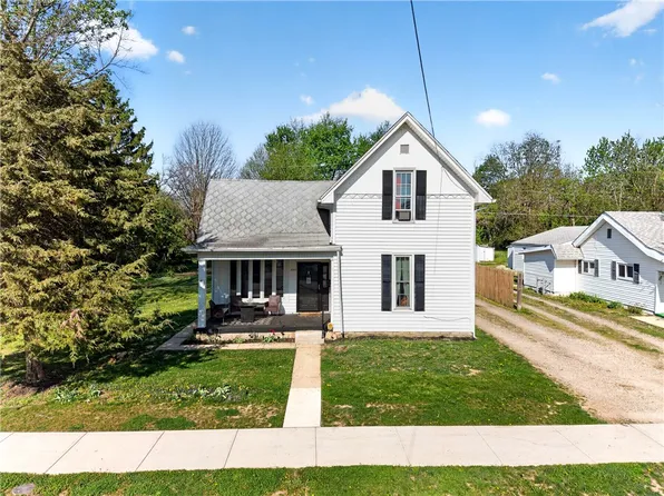 1117 N Maple St, Eaton, OH 45320