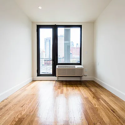 Rented by Nooklyn NYC LLC | media 105