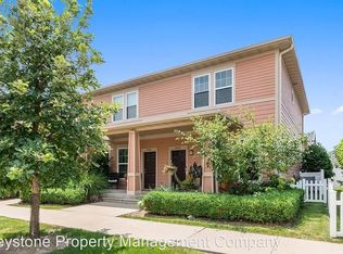 965 Ball St, Iowa City, IA 52245