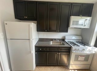 20-31 19th St #2B, Astoria, NY 11105