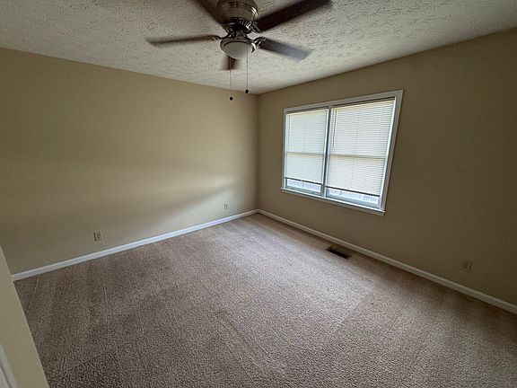 5th image of 3 Pam Ct APT 2