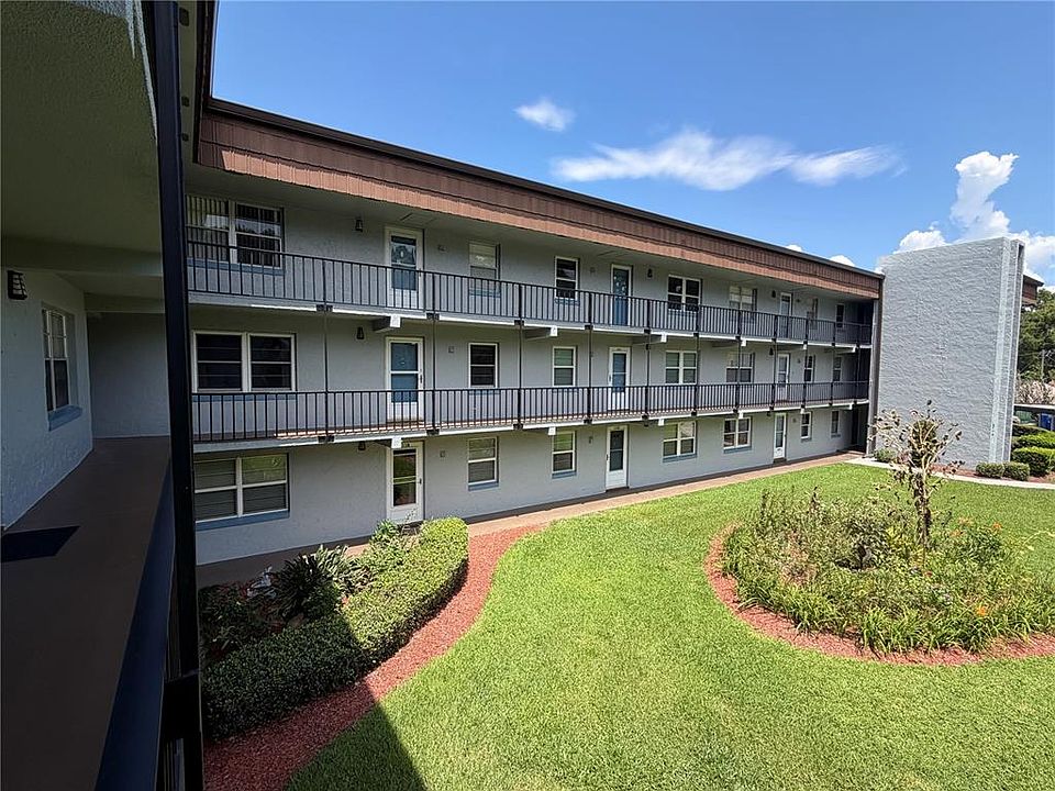 1st image of 333 LAKE HOWARD DRIVE NW #211B