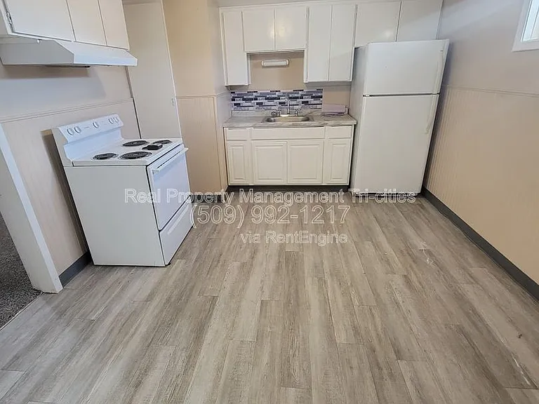 508 9th St #2 — Photo 2