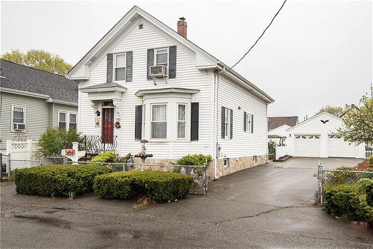 1st image of 142 Blanding Ave