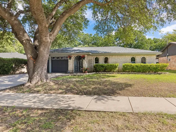 6029 Harrison Way, Watauga, TX 76148